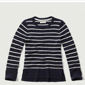 Abercrombie & Fitch Textured Knit Navy Stripe Top XSMALL